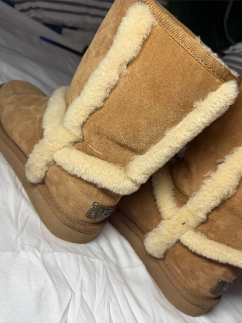 Ugg Australia Carter Chestnut Shearling Lined
Boots 1005803 Womens Size 7 - Picture 5 of 5